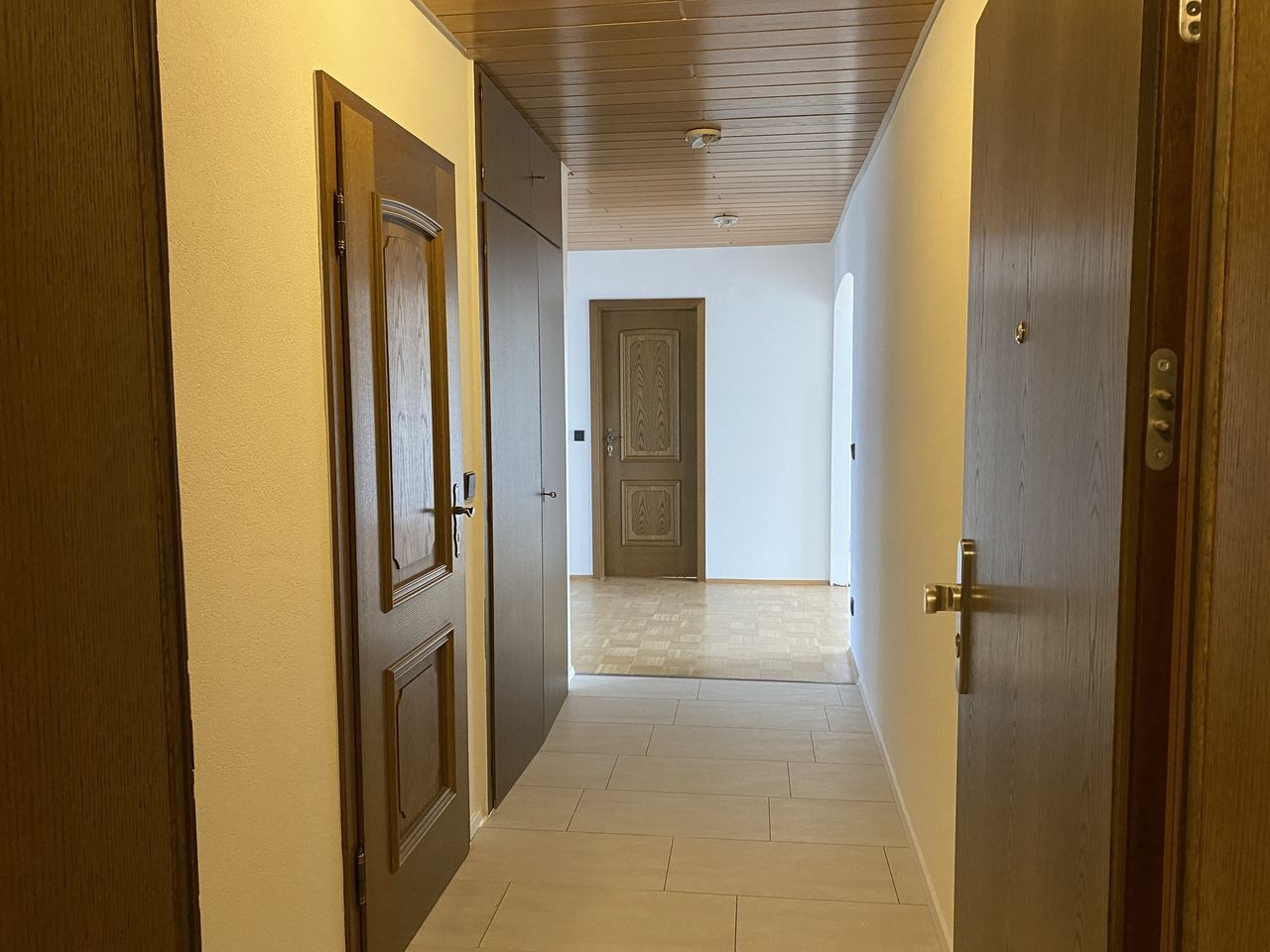 Möbliertes Apartment in Karlsruhe-Neureut, Foto 2 von 8